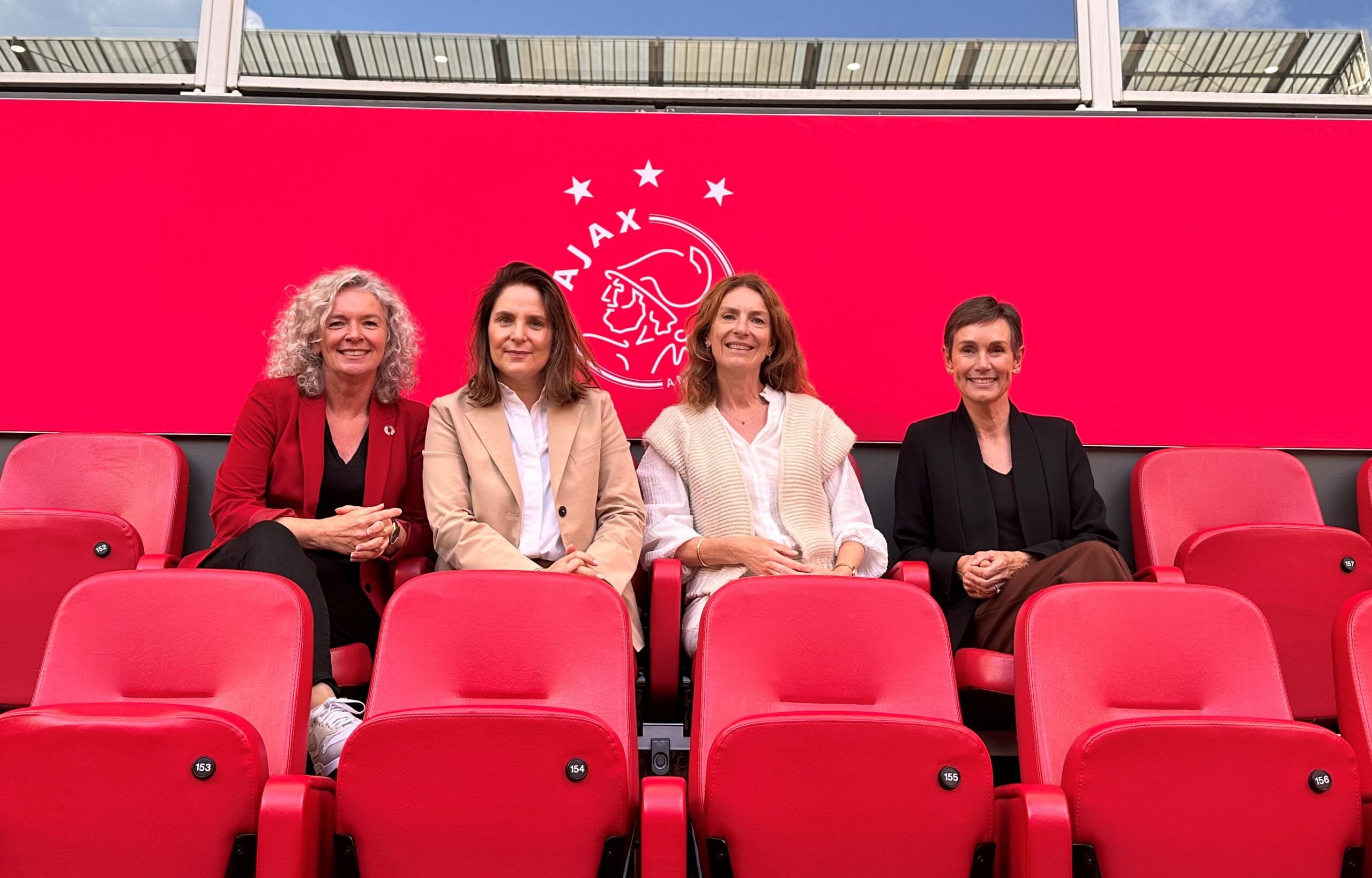  De oprichter en voorzitter van het netwerk is Annette Onrust- op den Kelder (Executive Coach, trainer, eigenaar AMDK Training&Coaching, auteur van het boek Topvrouw in 7 stappen - Jouw weg naar de Boardroom). 